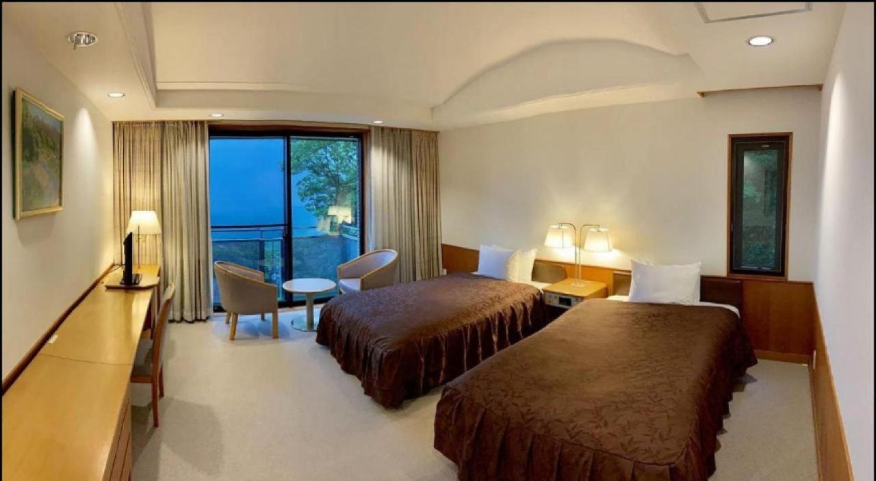 Hotel 箱根七福荘 Zewnętrze zdjęcie