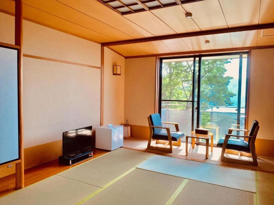 Hotel 箱根七福荘 Zewnętrze zdjęcie